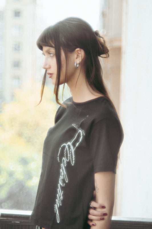 CELESTIAL TEE NEGRA